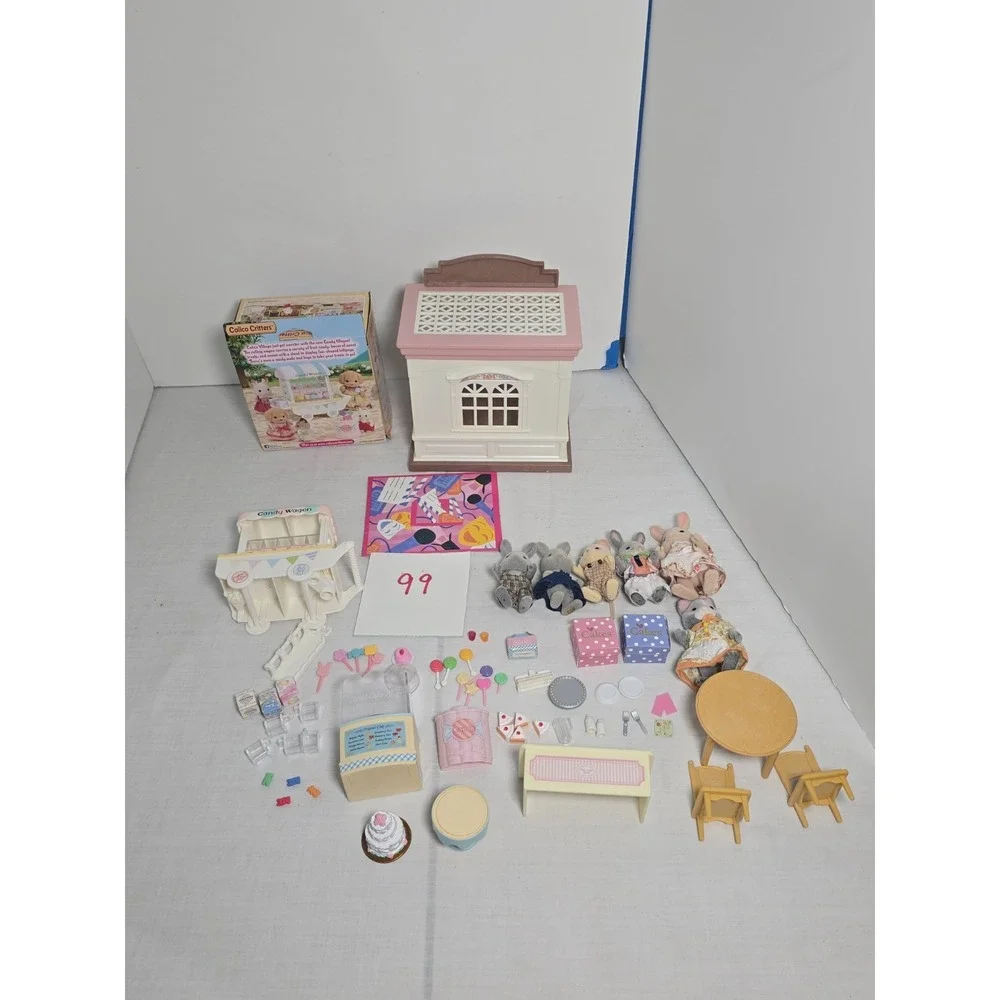 Calico Critters Sylvanian Family Village Cake Shop Epoch Rabbits Accessorized
